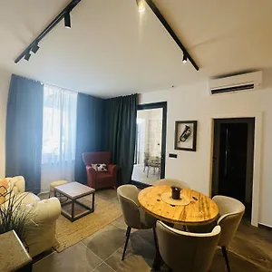 Urban Apartamento