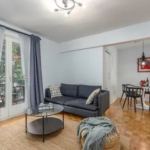  Apartment Biba